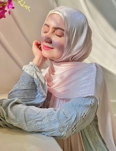 ORGANZA SHIMMER HIJAB FOR WOMEN