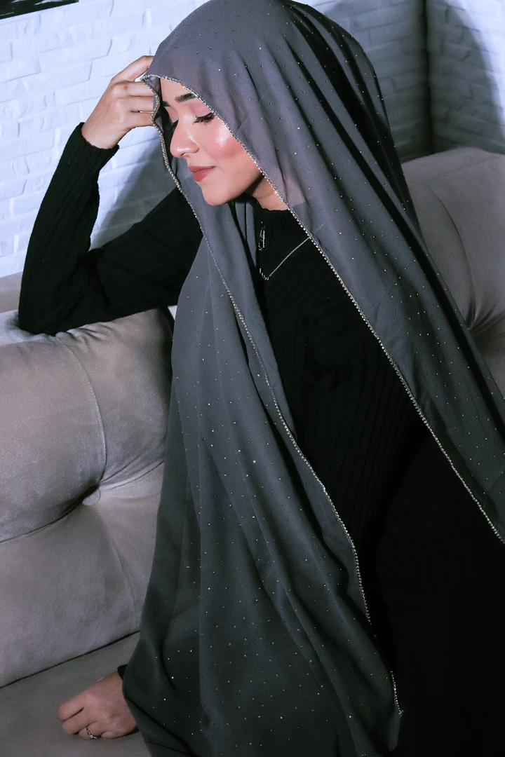 LACE DIAMOND HIJAB FOR WOMEN