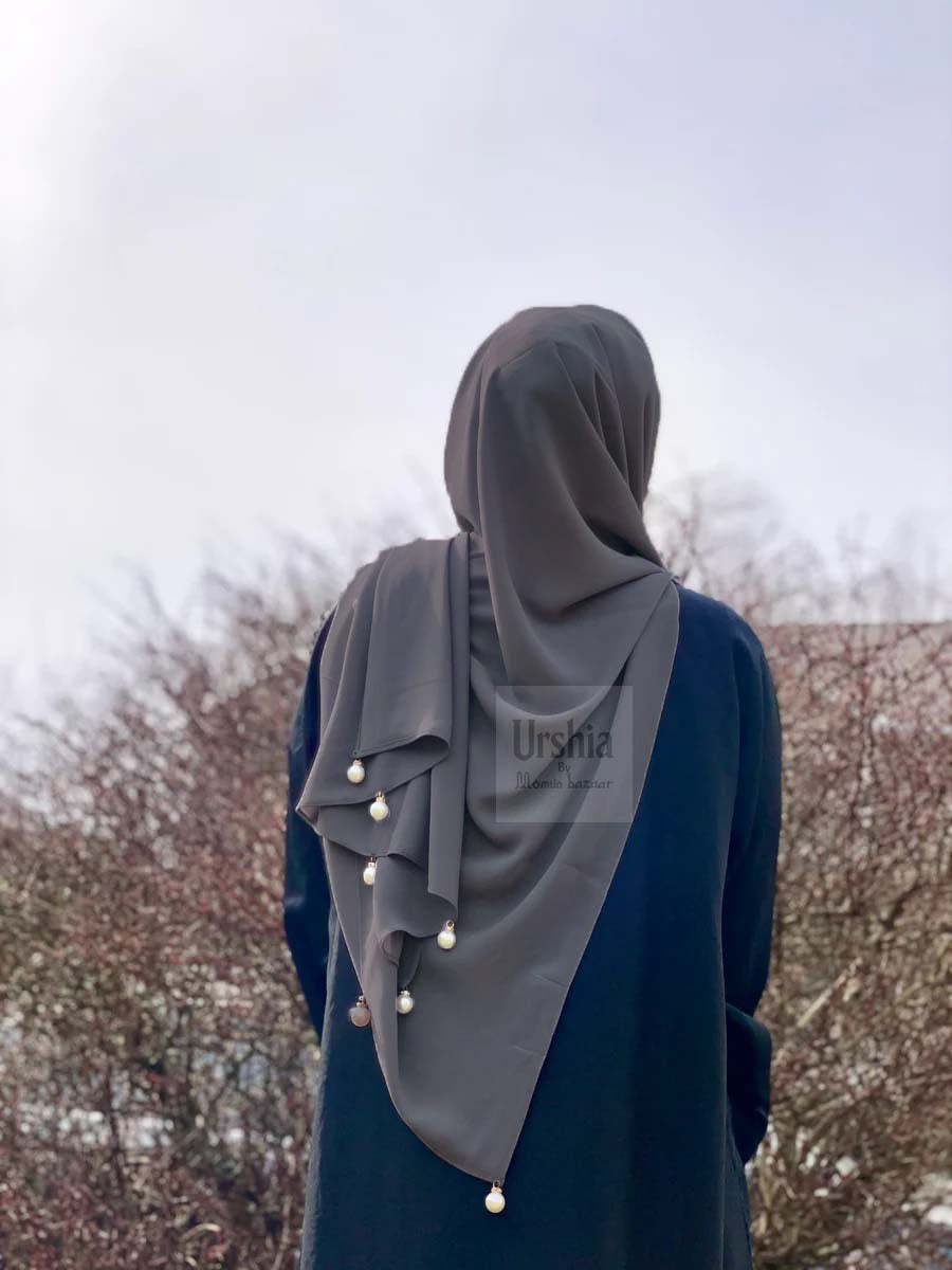 Big Moti Latkan Hijab | Malaysian Diamond Georgette | 170 cm x 70 cm | Elegant Party & Daily Wear Hijab