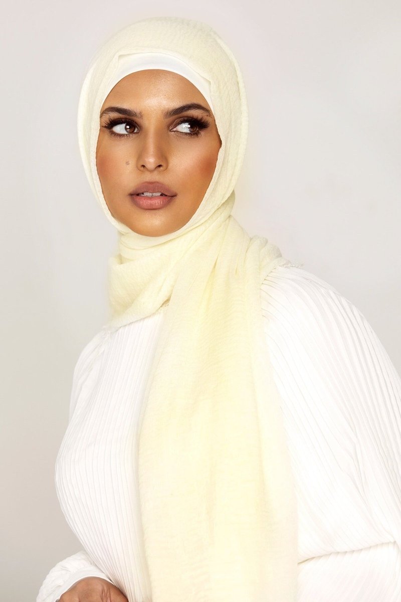 CRINKLE COTTON HIJAB FOR WOMEN 70 CM BY 180 CM