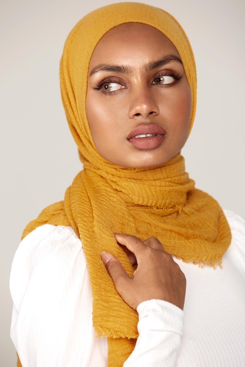 CRINKLE COTTON HIJAB FOR WOMEN 70 CM BY 180 CM