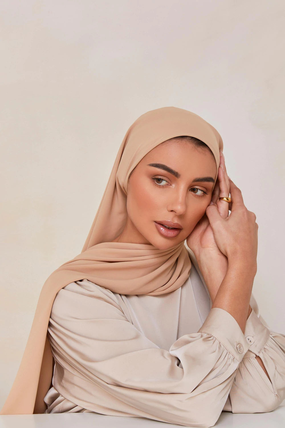 MOMIN BAZAAR MALAYSIAN GEORGETTE HIJAB/HIJAAB FOR WOMEN 70 CM BY 180 CM