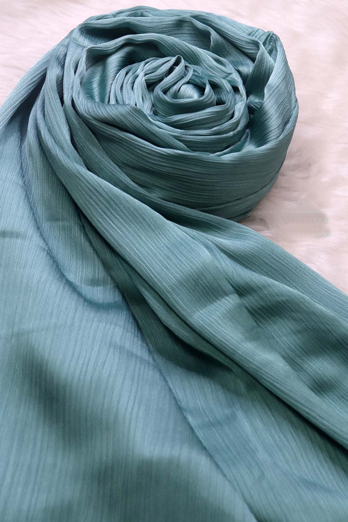 MUNA SATIN HIJAB