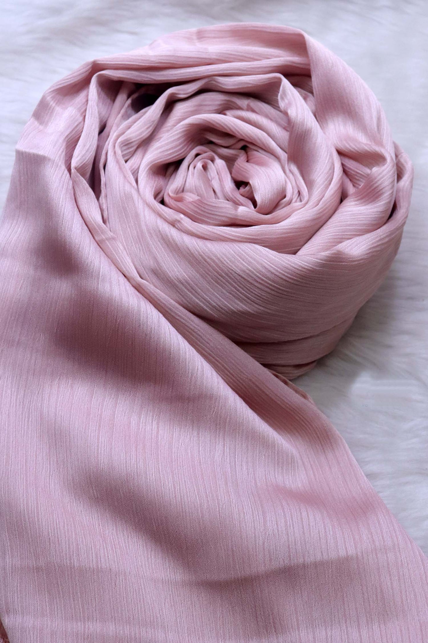MUNA SATIN HIJAB