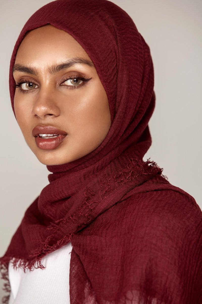 CRINKLE COTTON HIJAB FOR WOMEN 70 CM BY 180 CM