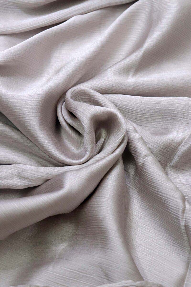 MUNA SATIN HIJAB