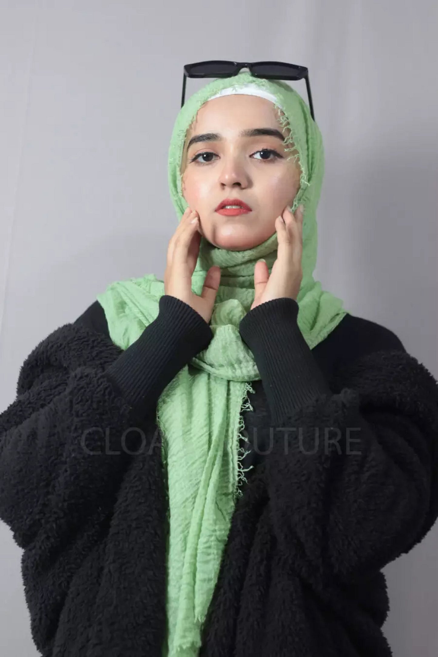 CRINKLE COTTON HIJAB FOR WOMEN 70 CM BY 180 CM